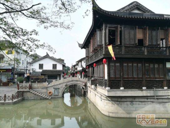 巨魔与勇士